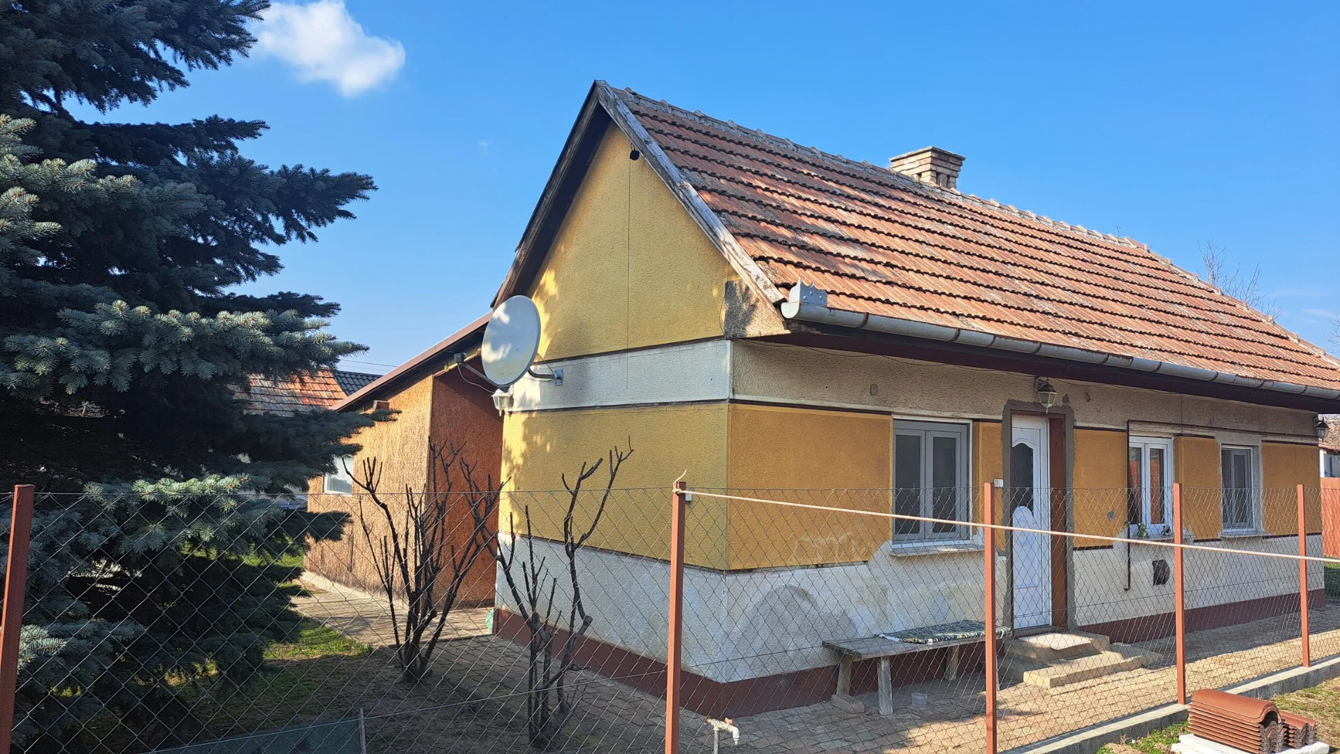 Eladó családi ház Pilis Kisfaludy utca - Kép 2
