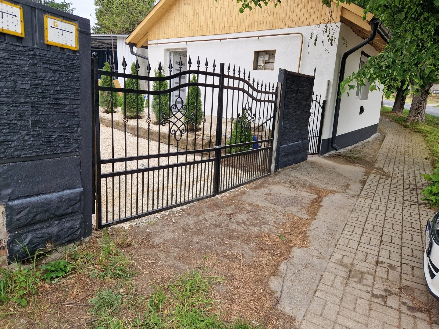 Eladó családi ház Dunaújváros Petőfi Sándor utca - Kép 8