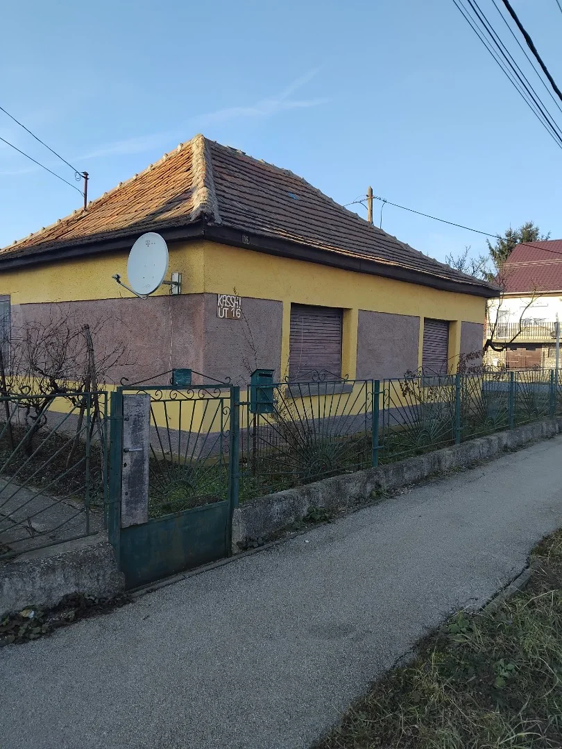 Eladó családi ház Aszaló Kassai út - Kép 2