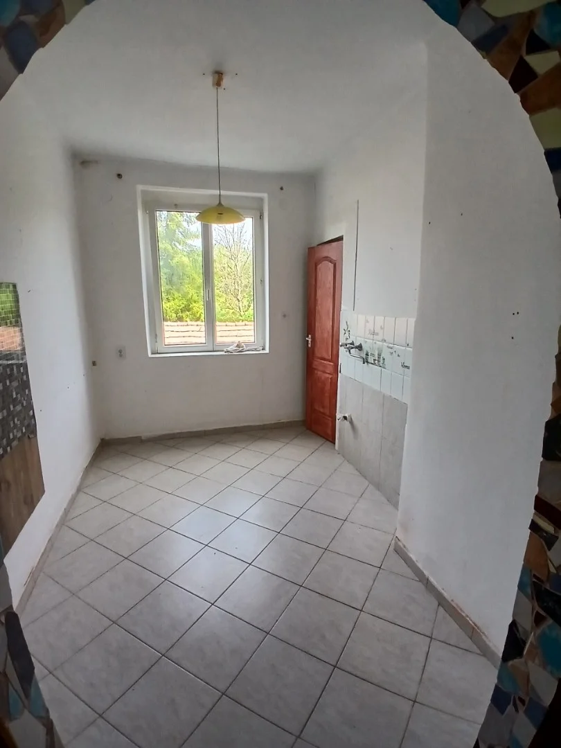 Eladó tégla lakás Egercsehi Nagyház út - Kép 5