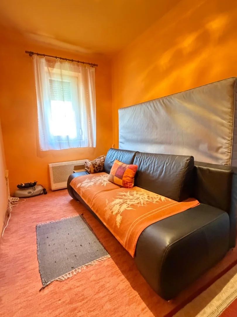 Eladó tégla lakás Pápa - Kép 5