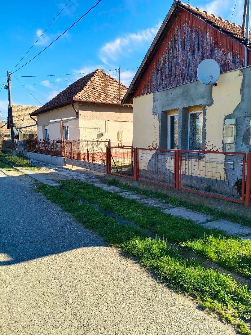 Eladó családi ház Tiszagyenda Alkotmány utca - Kép 11