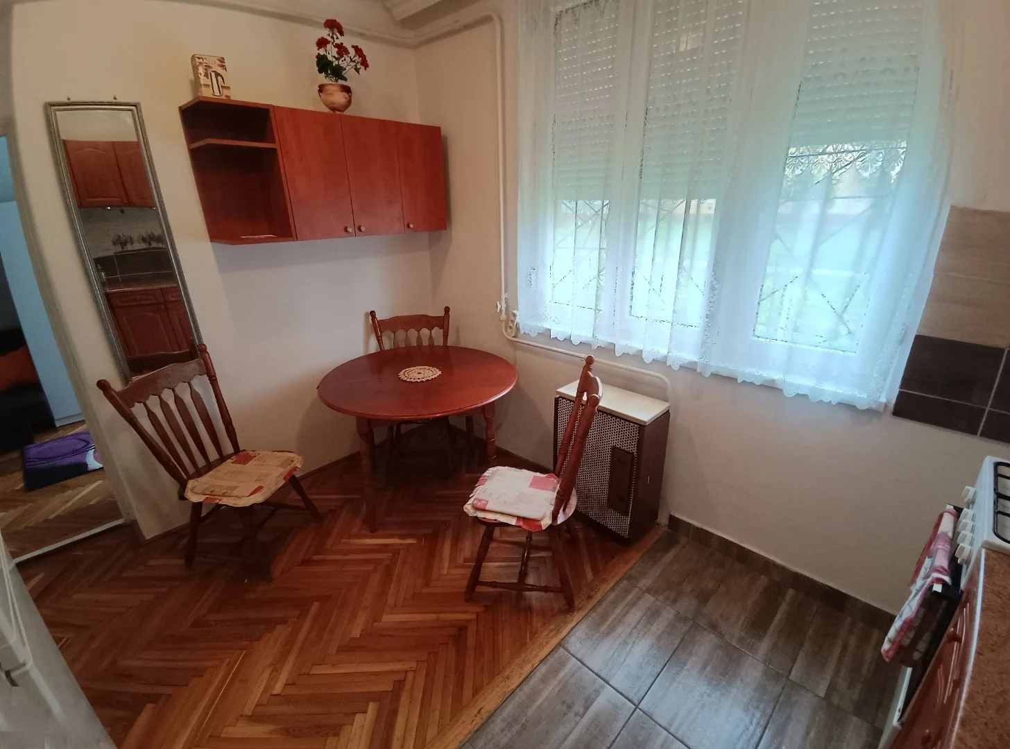 Eladó tégla lakás Debrecen Libakert utca - Kép 4