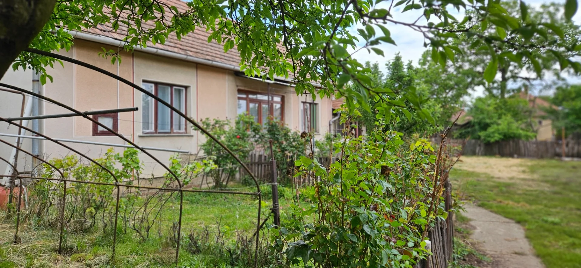 Eladó családi ház Hajdúnánás Hunyadi