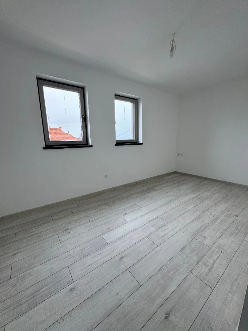 Eladó tégla lakás Pécs Somfa utca - Kép 4