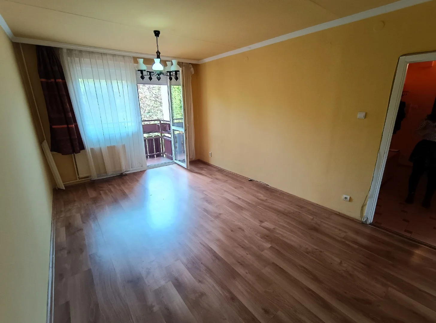 Eladó panel lakás Debrecen Kishegyesi út - Kép 5