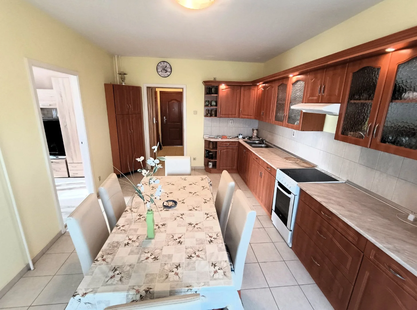 Eladó panel lakás Debrecen Kartács utca - Kép 4