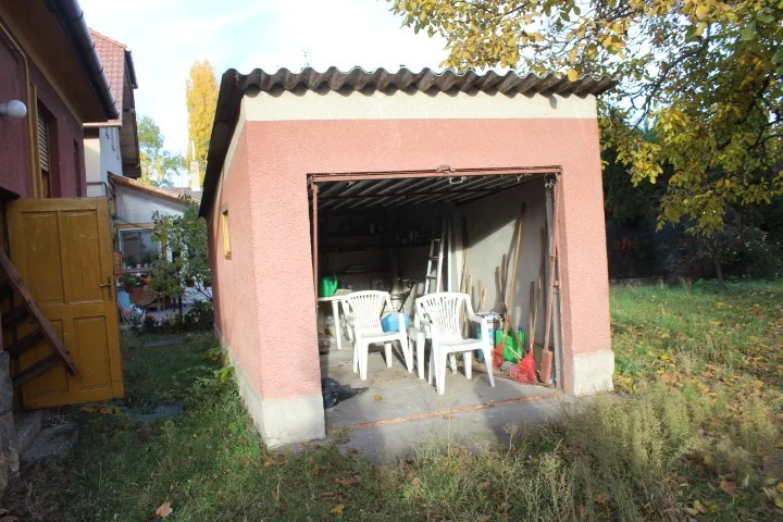 Eladó családi ház Budapest 15. ker. József Attila utca - Kép 4