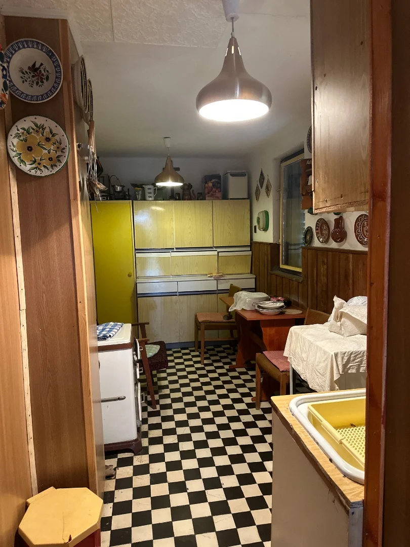 Eladó önálló nyaraló nyaraló / üdülő Esztergom Juhász József utca - Kép 11