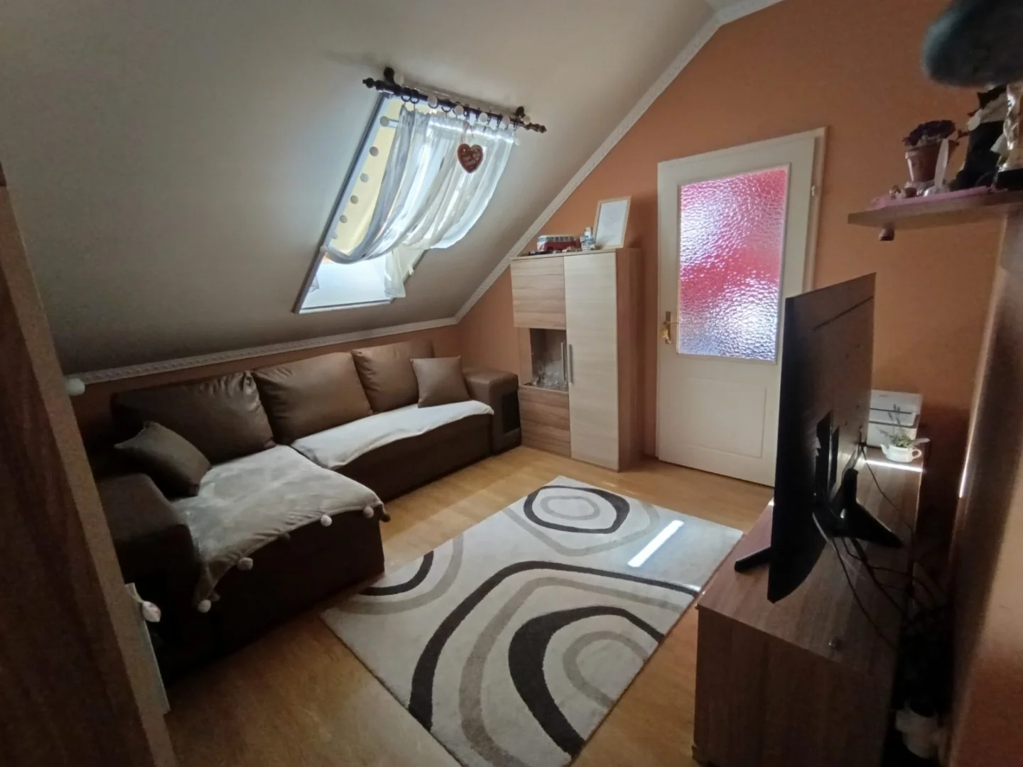 Eladó tégla lakás Debrecen Mikepércsi út - Kép 4