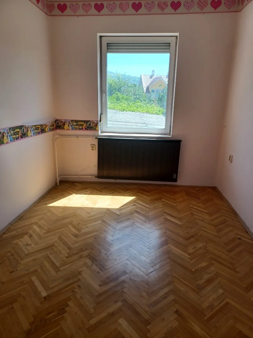 Eladó tégla lakás Gyöngyös Petőfi Sándor ut