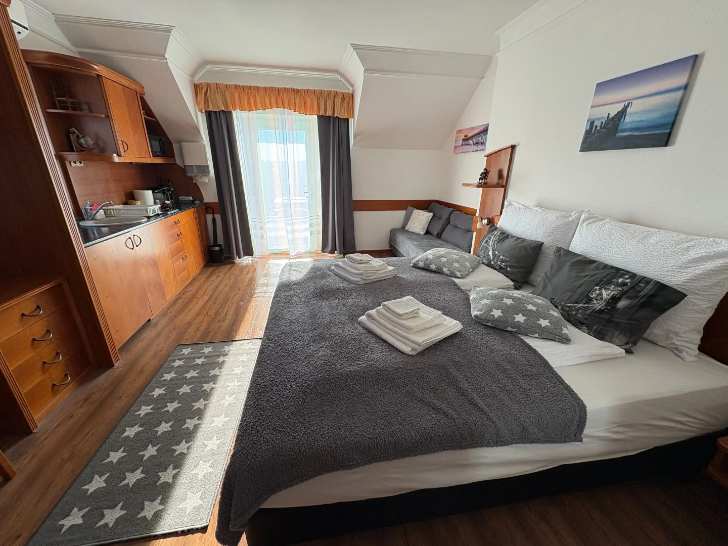 Eladó üdülőházas nyaraló / apartman nyaraló / üdülő Cserszegtomaj Sümegi út - Kép 2