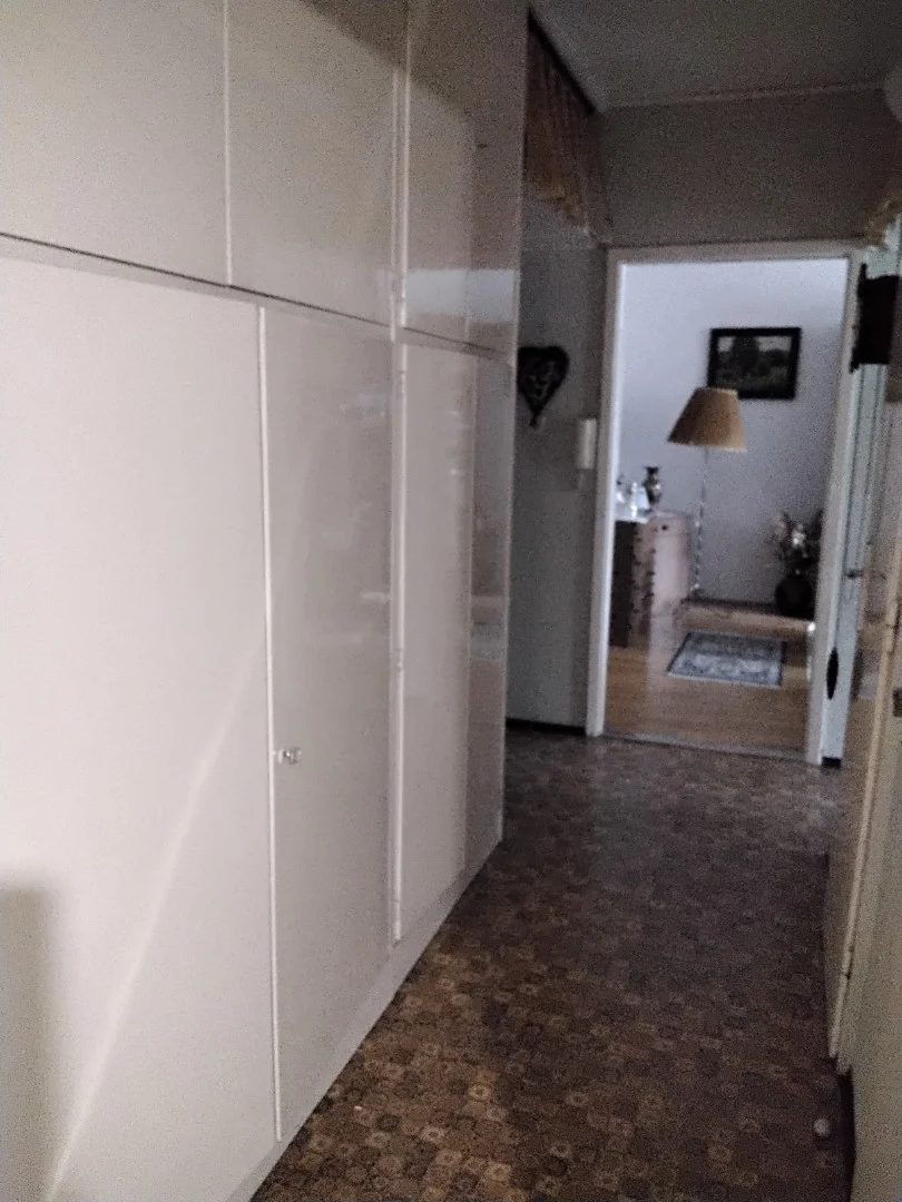 Eladó panel lakás Győr Ifjúság körút - Kép 4
