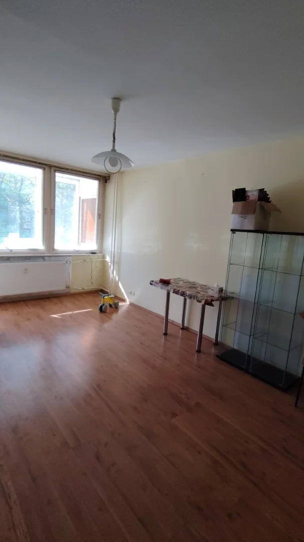 Eladó panel lakás Tatabánya Réti 1. emelet - Kép 2