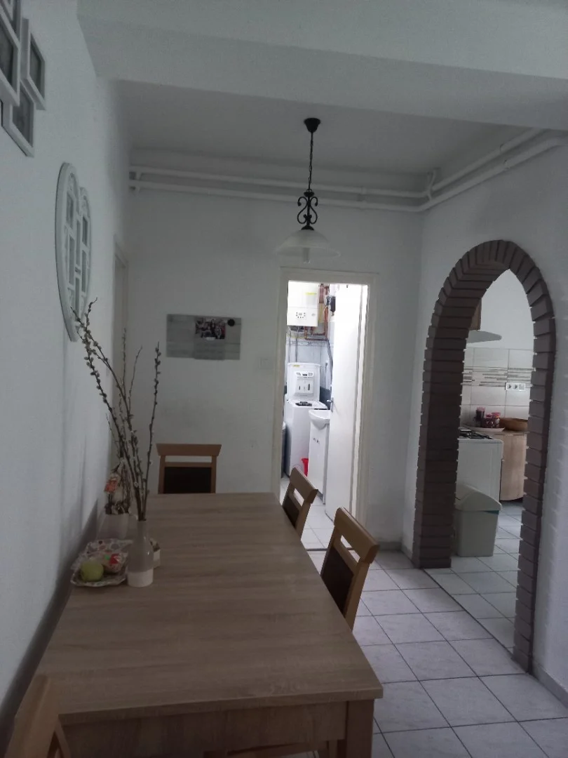 Eladó családi ház Madocsa Paksi út - Kép 4