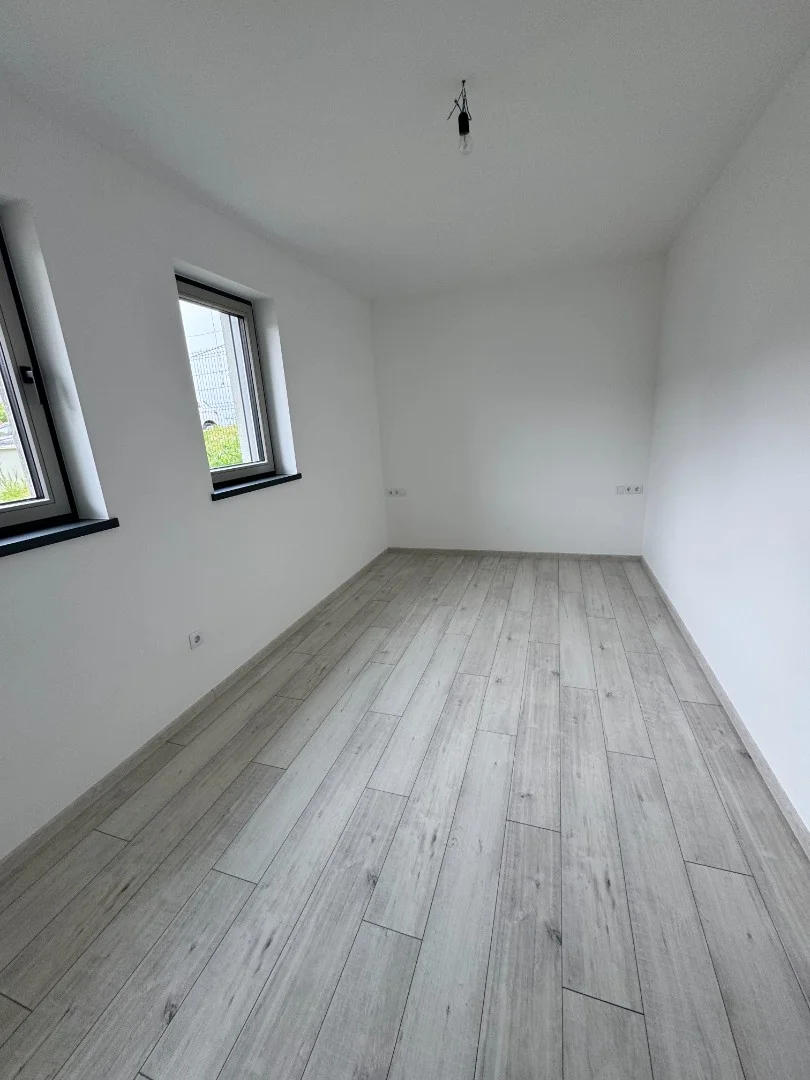 Eladó tégla lakás Pécs Somfa - Kép 4