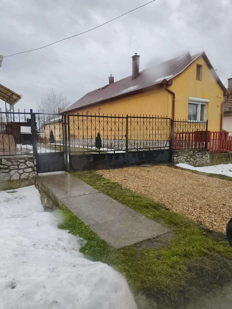 Eladó családi ház Besenyőtelek Szabadság utca - Kép 9