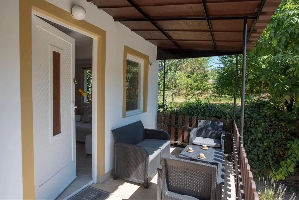 Eladó önálló nyaraló nyaraló / üdülő Kulcs - Kép 15