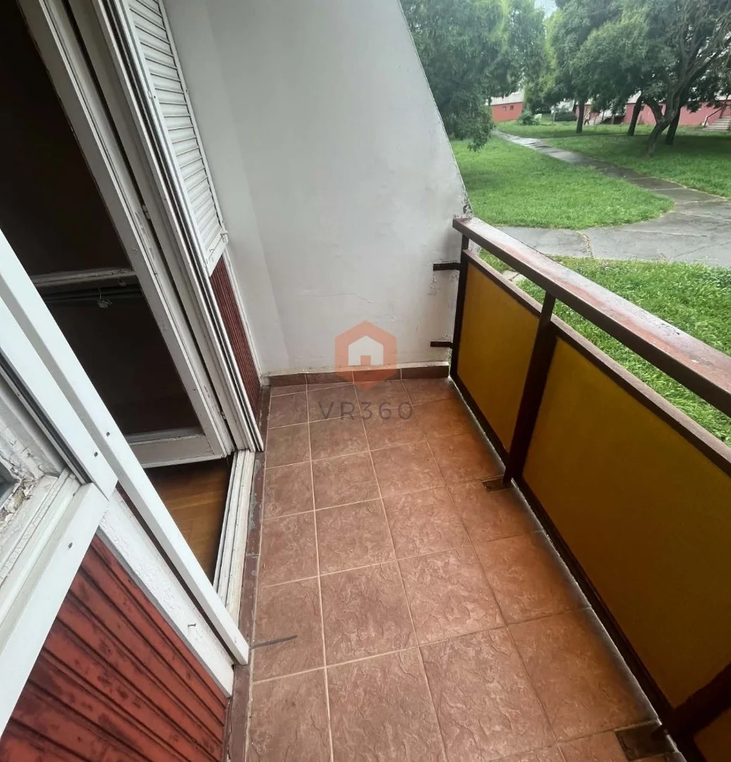 Eladó panel lakás Pécs Nagy Imre - Kép 11