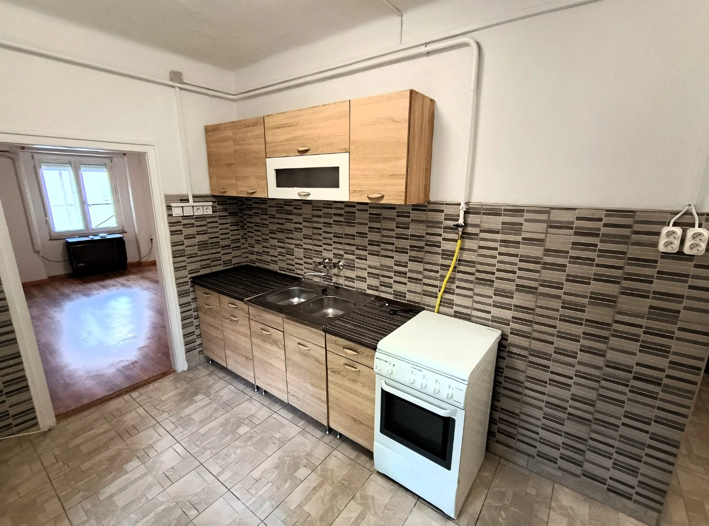 Eladó tégla lakás Debrecen Ótemető - Kép 2