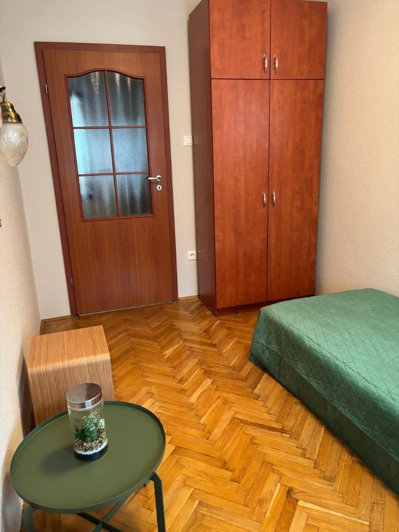 Kiadó tégla lakás Debrecen - Kép 15