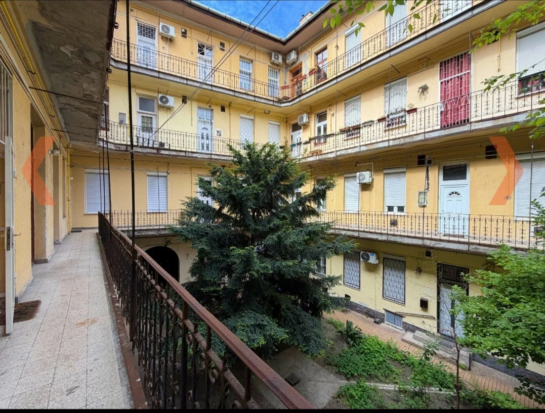 Eladó tégla lakás Budapest 14. ker. Dózsa György út - Kép 8