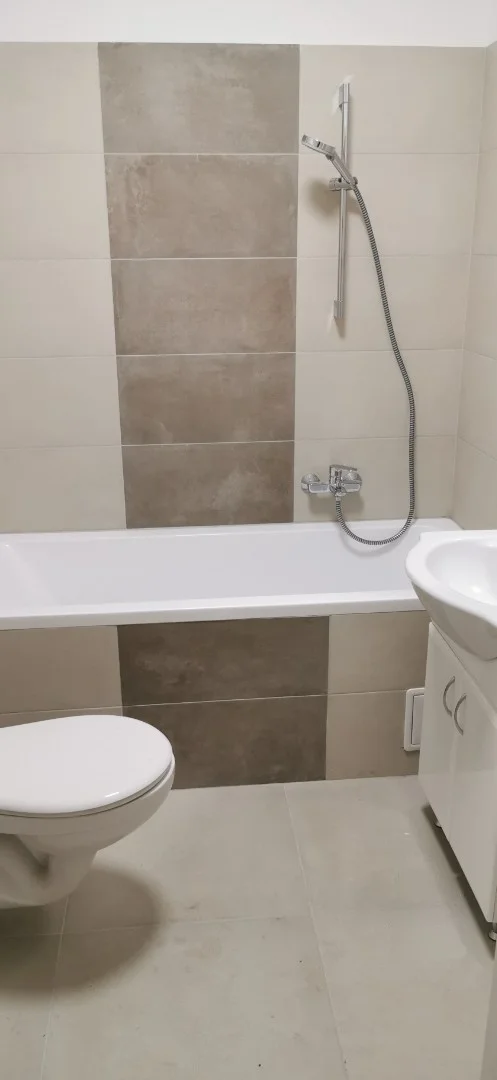 Kiadó tégla lakás Sopron Lehár - Kép 4