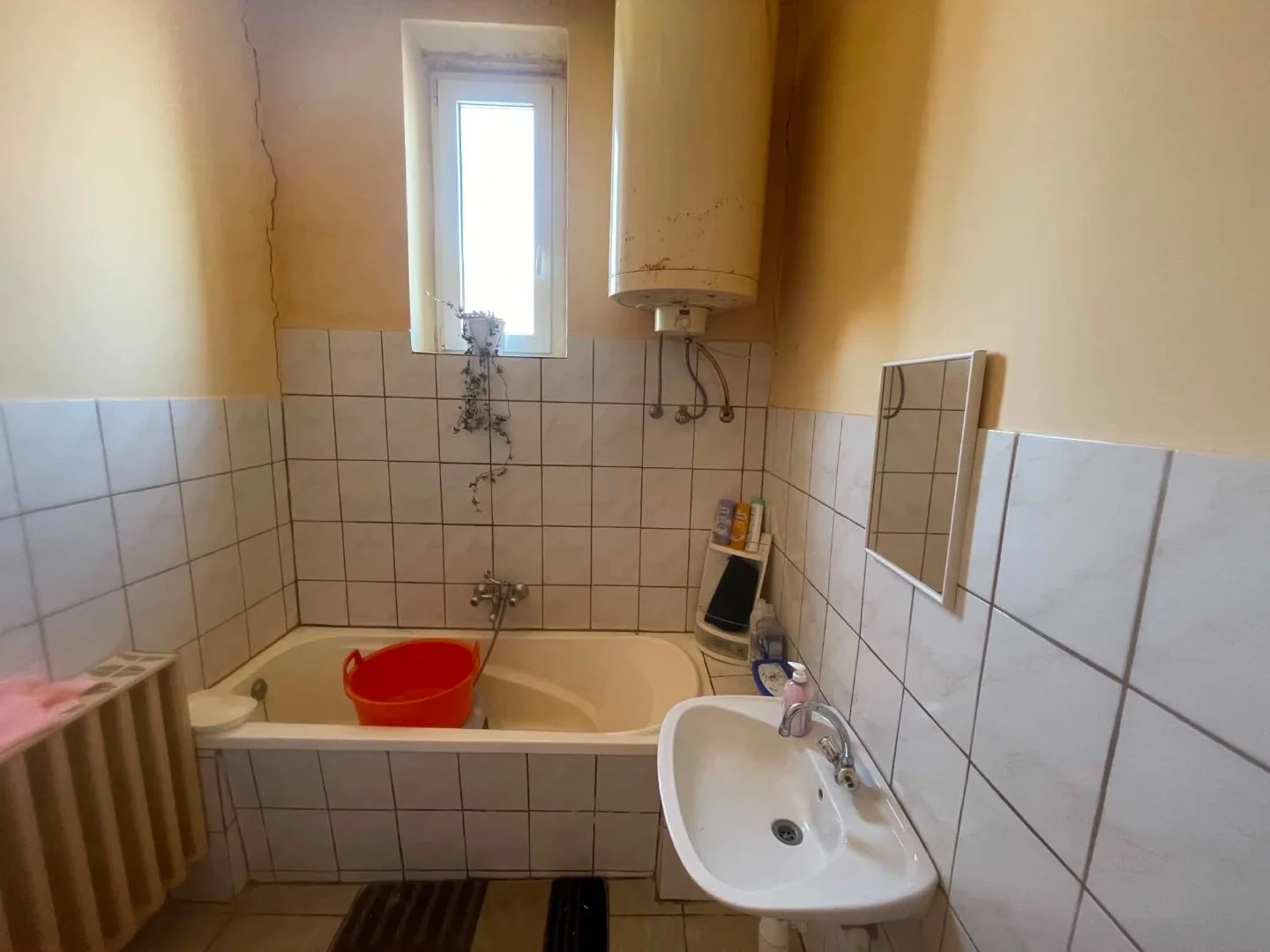 Eladó családi ház Rakamaz - Kép 9