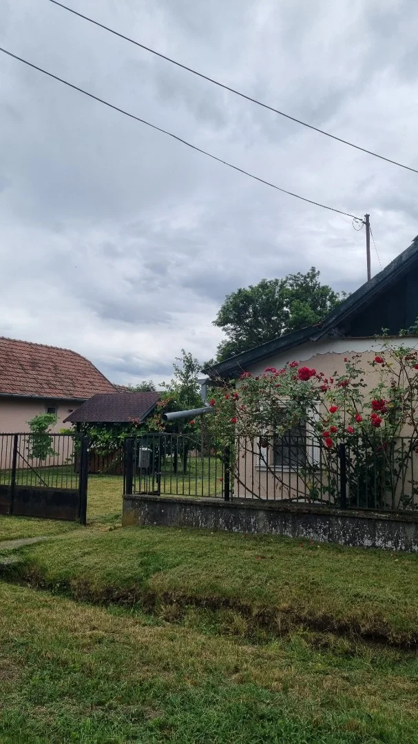 Eladó családi ház Füzesgyarmat Széchenyi
