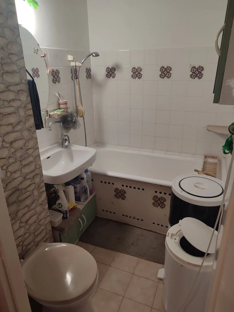 Eladó panel lakás Székesfehérvár Kígyó utca - Kép 5