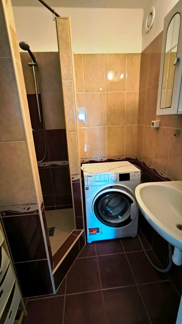 Eladó panel lakás Debrecen Lehel u - Kép 10