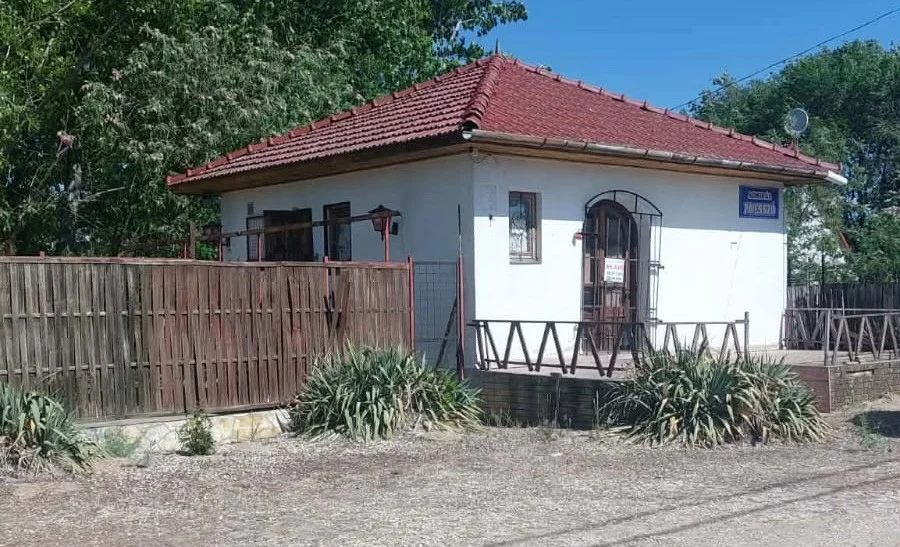 Eladó családi ház Kecskemét Felsőszéktó