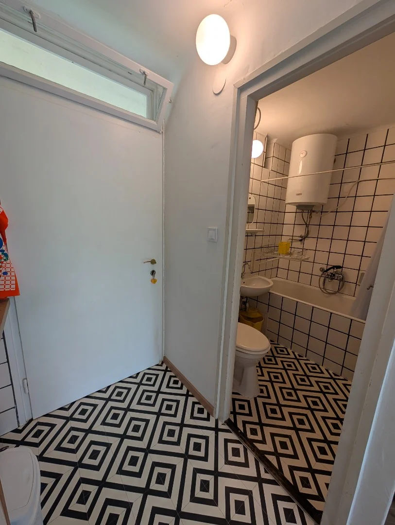 Eladó üdülőházas nyaraló / apartman nyaraló / üdülő Balatonlelle Zengő utca - Kép 7