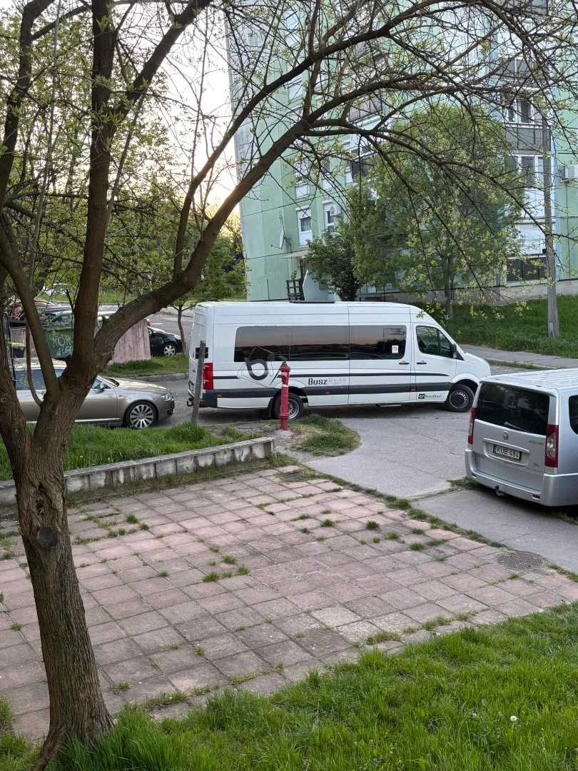 Eladó panel lakás Komló körtvélyes utca 16