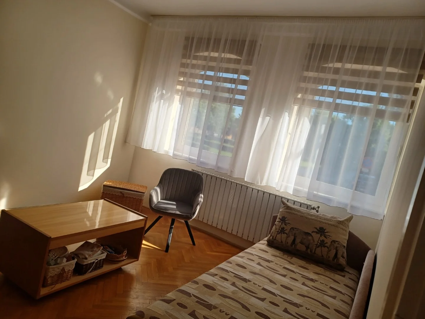 Kiadó ikerház Cegléd Malom tér - Kép 3