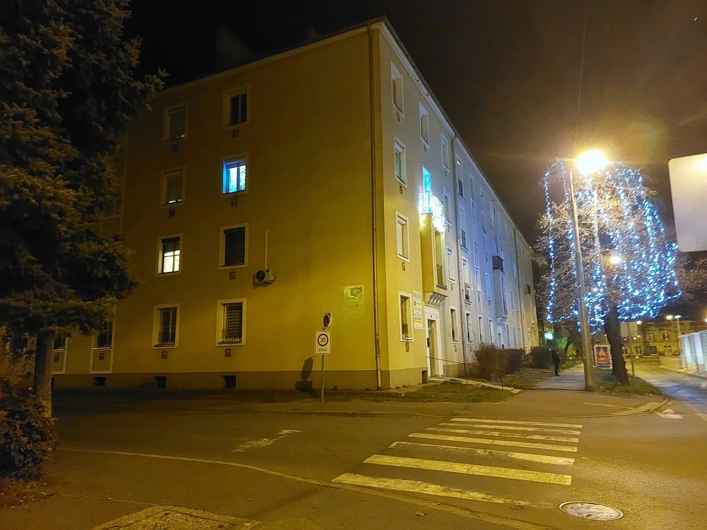 Eladó tégla lakás Miskolc Zielinszky Szilárd utca - Kép 10