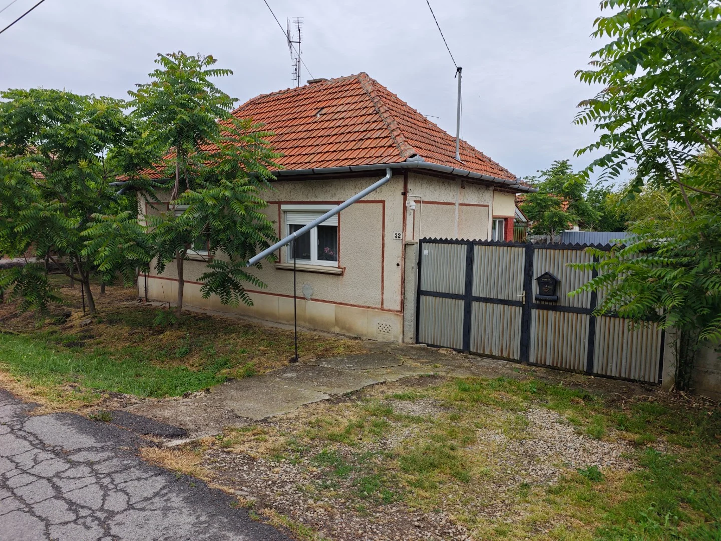 Eladó családi ház Gyula