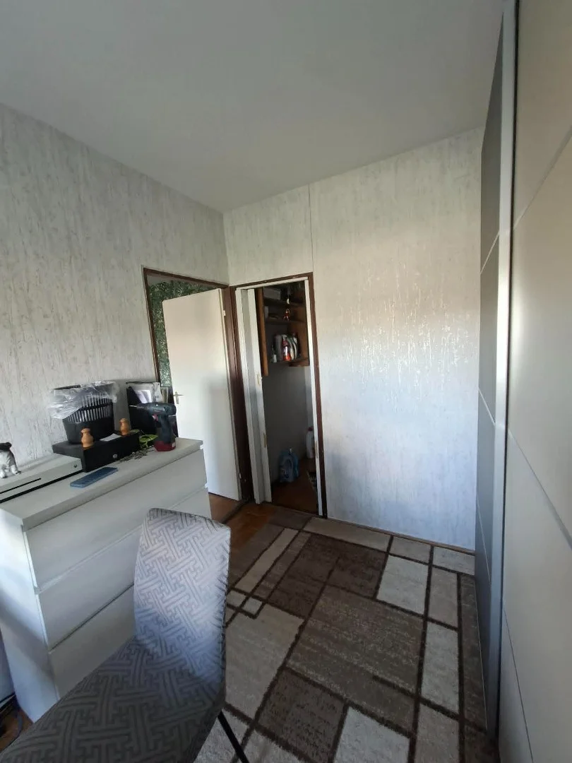Eladó panel lakás Budapest 14. ker. Gvadányi utca - Kép 8