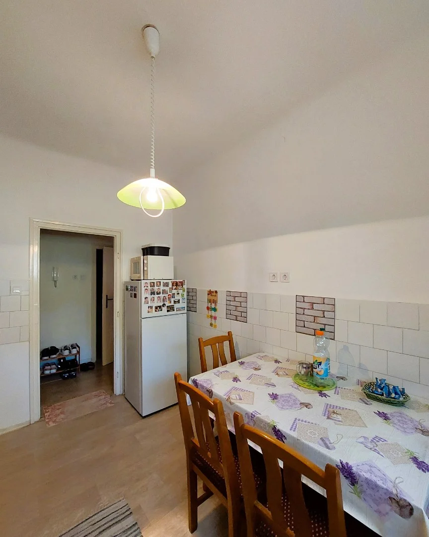 Eladó tégla lakás Pécs P.L. - Kép 12