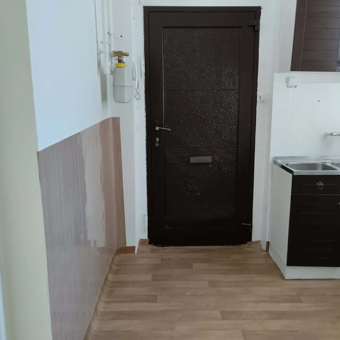 Eladó tégla lakás Budapest 04. ker. - Kép 3