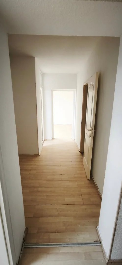 Eladó tégla lakás Dunaújváros - Kép 11