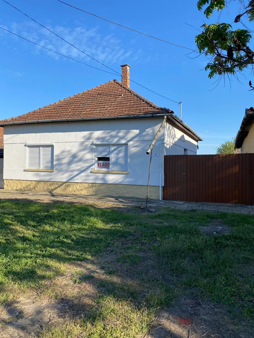 Eladó családi ház Mezőkovácsháza Árpád