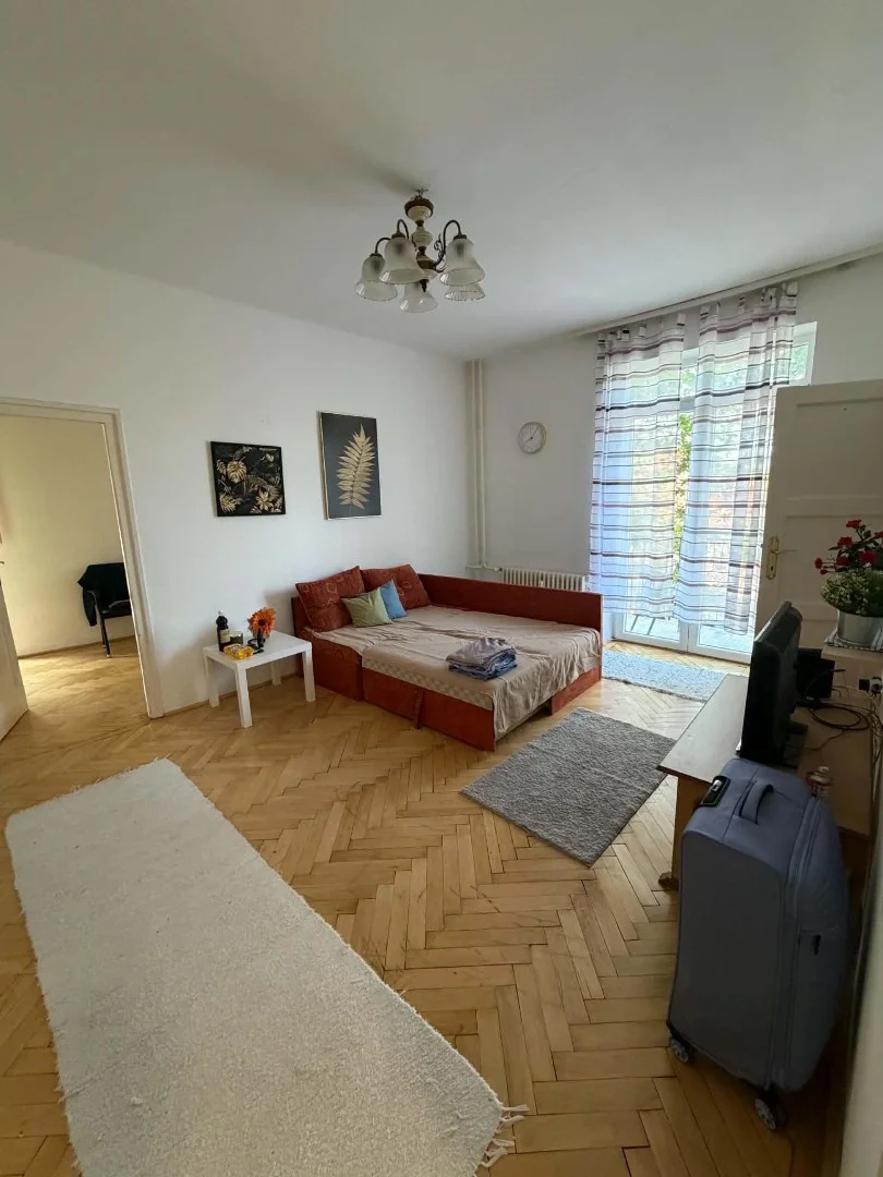 Kiadó panel lakás Budapest 13. ker. Övezet utca
