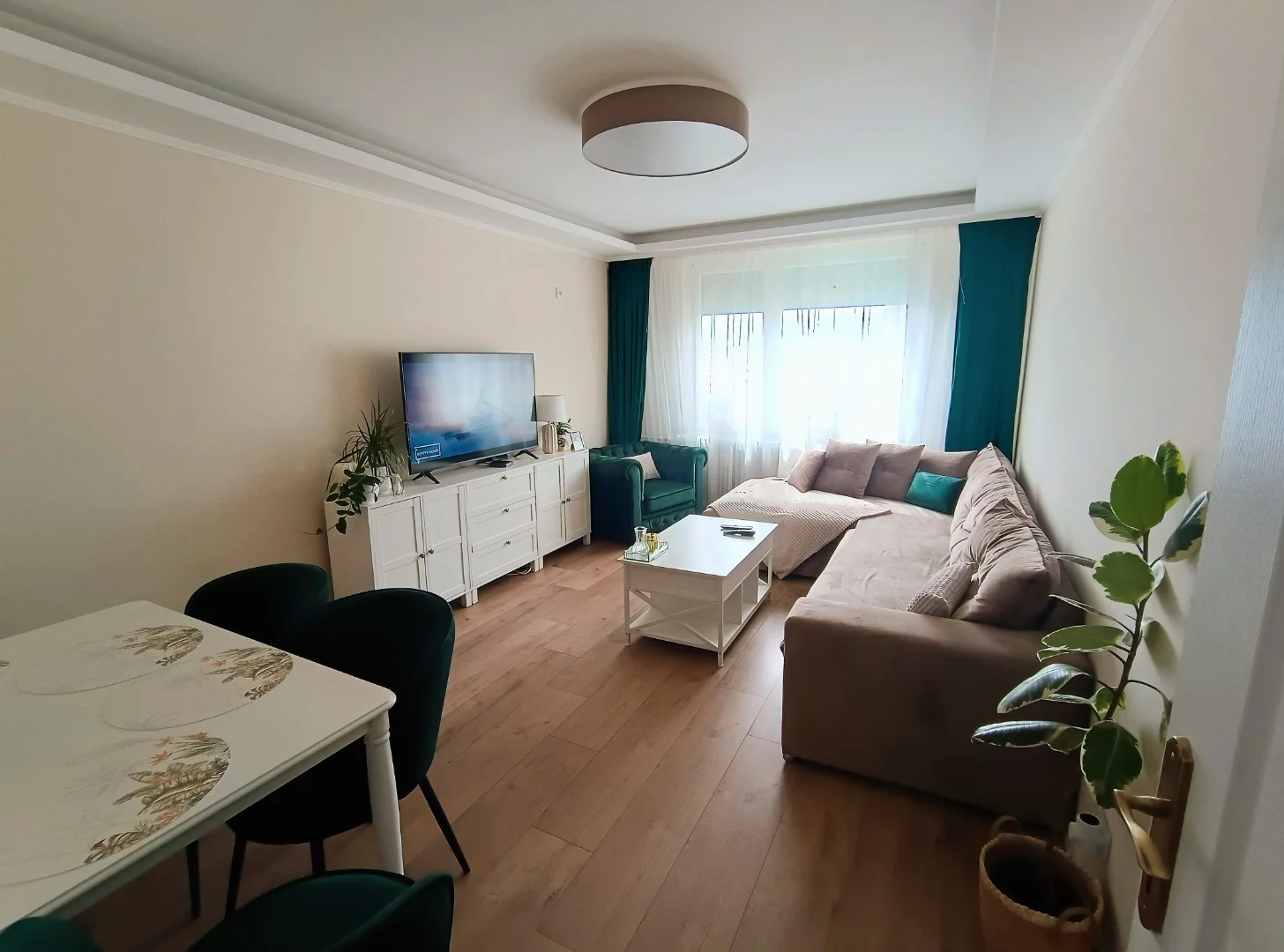 Eladó panel lakás Debrecen - Kép 8