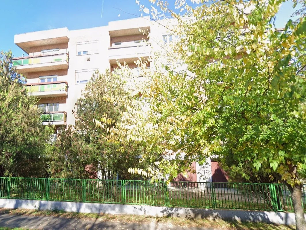 Kiadó tégla lakás Debrecen - Kép 17
