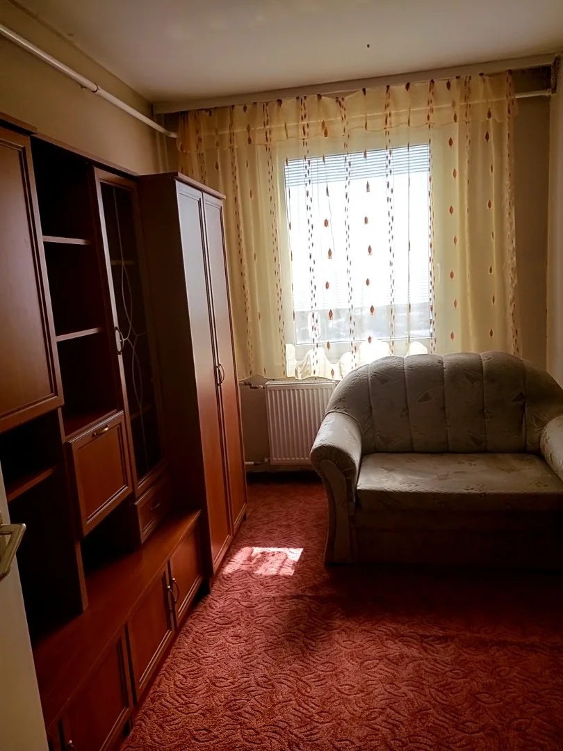 Kiadó panel lakás Várpalota József Atilla utca 17. - Kép 5