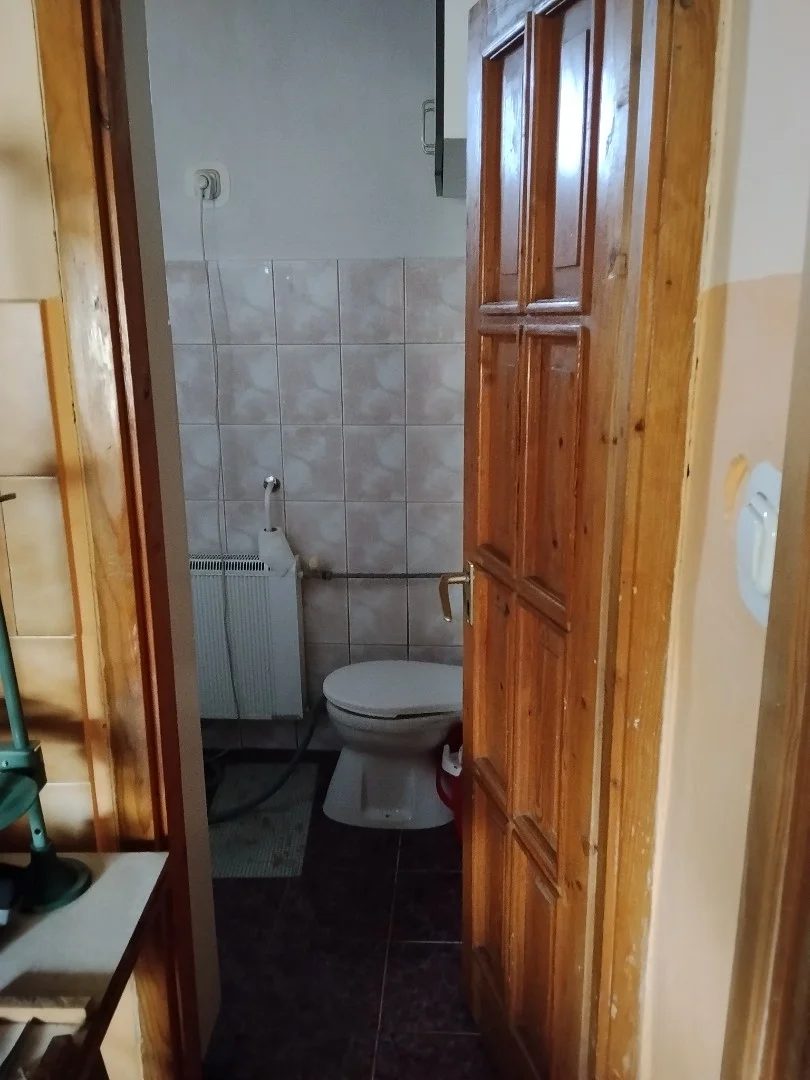 Eladó családi ház Hort József Attila utca - Kép 9