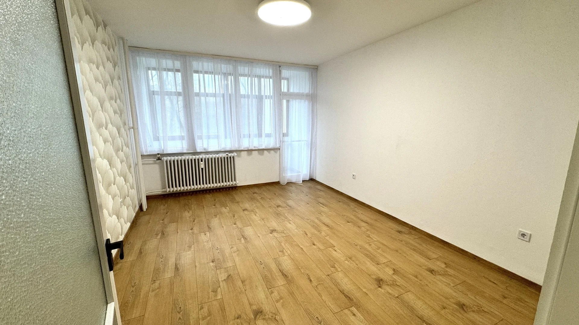 Eladó panel lakás Nyíregyháza Árok utca - Kép 3