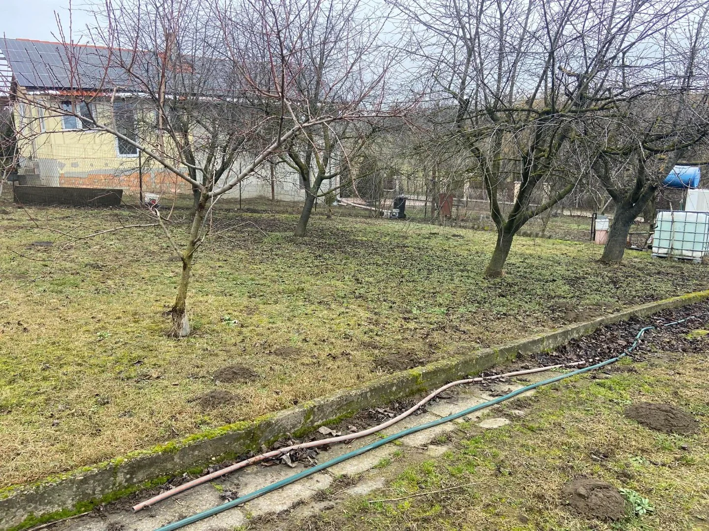 Eladó önálló nyaraló nyaraló / üdülő Dunaújváros Kajszi út - Kép 12