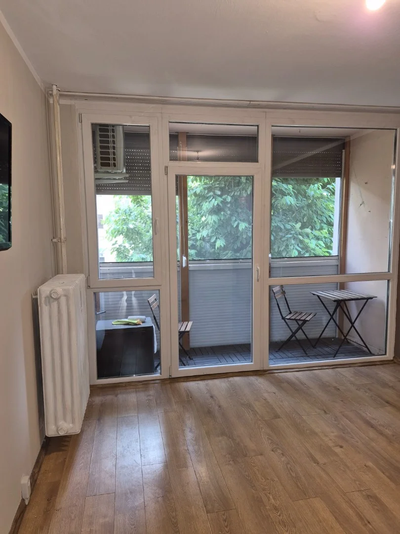 Eladó panel lakás Pécs Berek utca - Kép 2